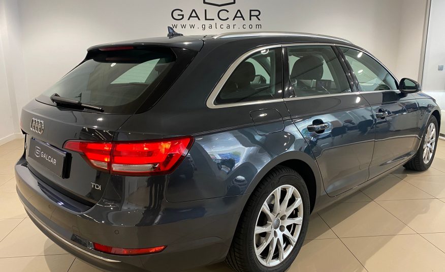 AUDI A4 Avant 2.0 TDI 110kW150CV S tron design