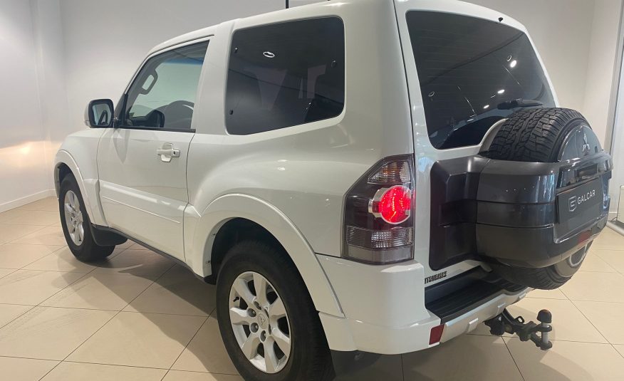 MITSUBISHI Montero 3.2 DID Spirit