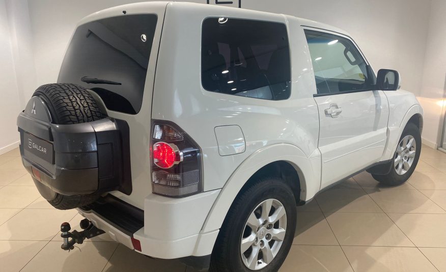 MITSUBISHI Montero 3.2 DID Spirit